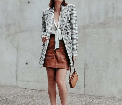 Mixing Textures: A Guide to Creating Stunning Outfits with Different Fabrics