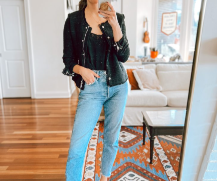 How to Transition Your Work Capsule Wardrobe Throughout the Seasons