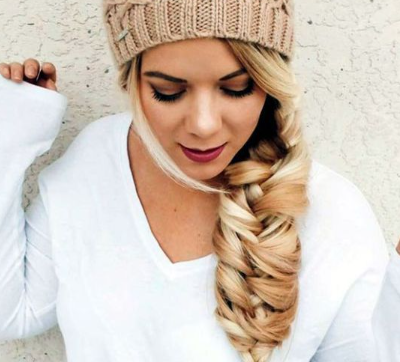 How to Style Your Hair with a Beanie for Every Look