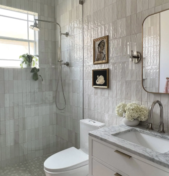 Creative Small Bathroom Design Ideas for Maximizing Space
