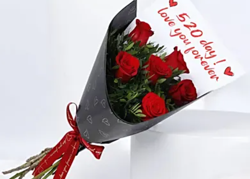 5 Flowers to Rekindle Your Love on a Low-Romance Day