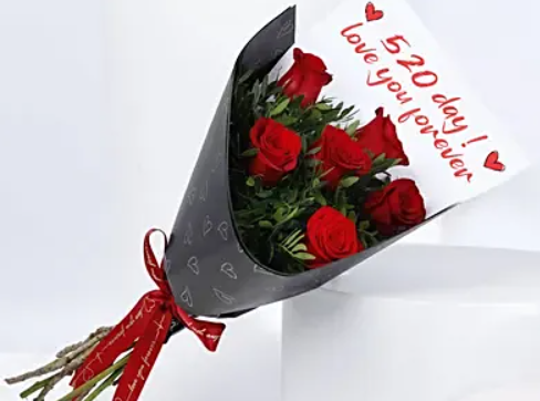 5 Flowers to Rekindle Your Love on a Low-Romance Day