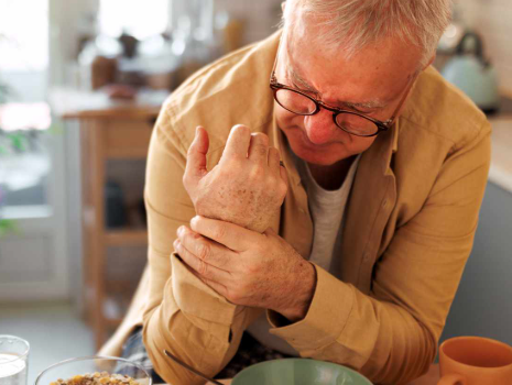 Managing Gout with a Healthy Diet: 7 Foods to Avoid and What to Eat Instead