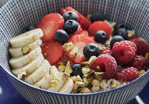 12 Effective Ways to Prevent and Relieve Bloating After Meals