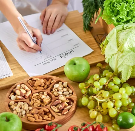 Understanding Dietitians: Their Roles, Types, and Benefits