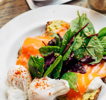 Protecting Brain Health: Diets That Can Help Prevent Dementia