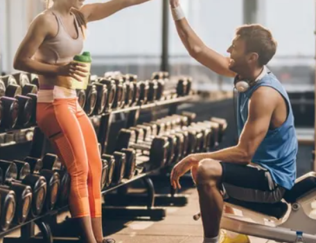 Kickstart Your Gym Routine: Practical Tips for Staying Consistent